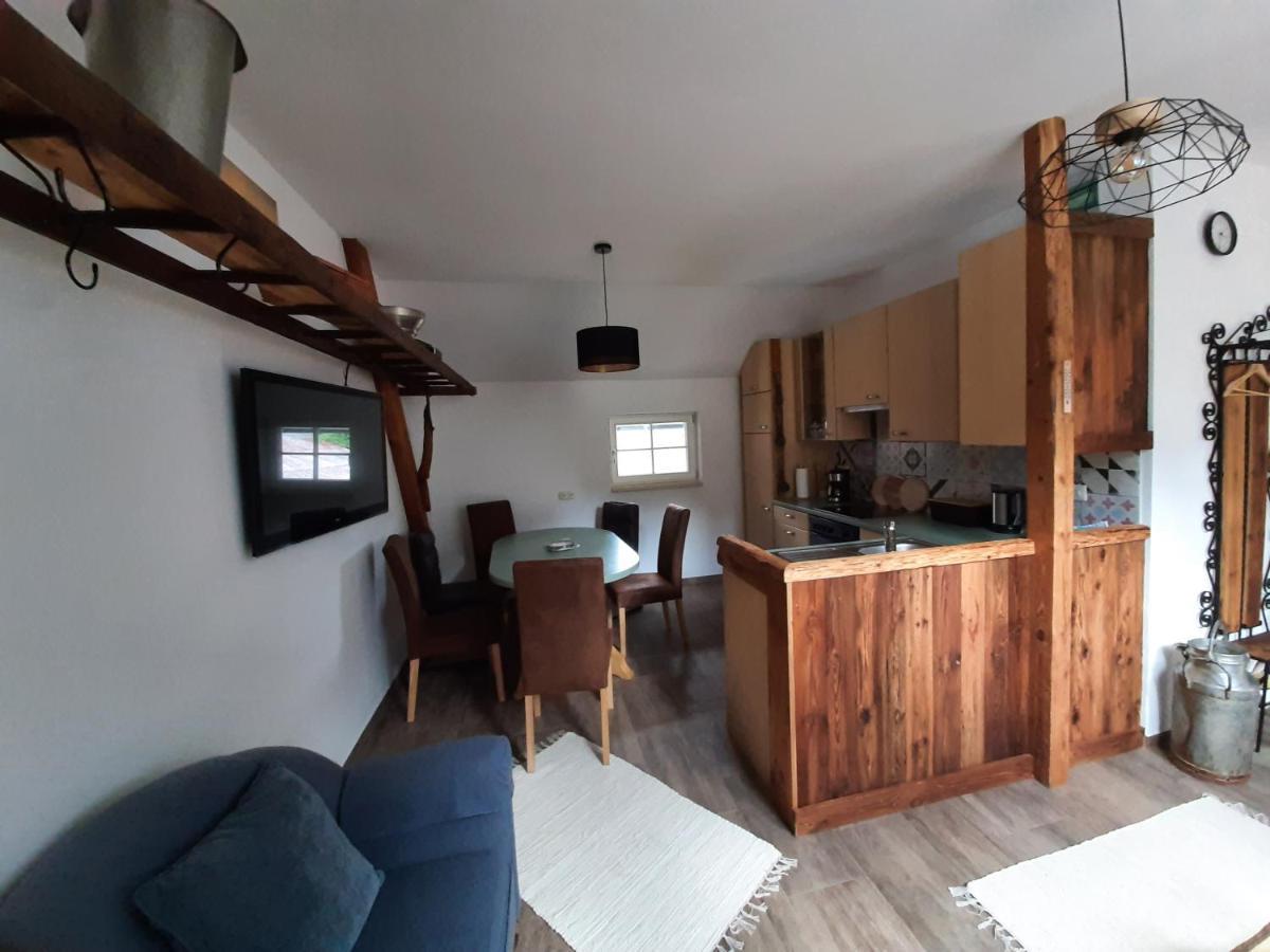 Ferienwohnung Holzer พาเยอร์บัค ภายนอก รูปภาพ